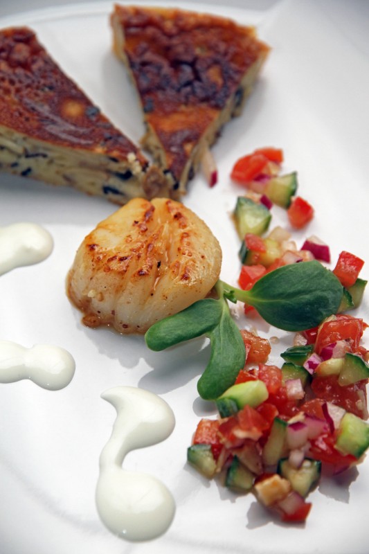 Kampasimpukka+sienipannukakku_4