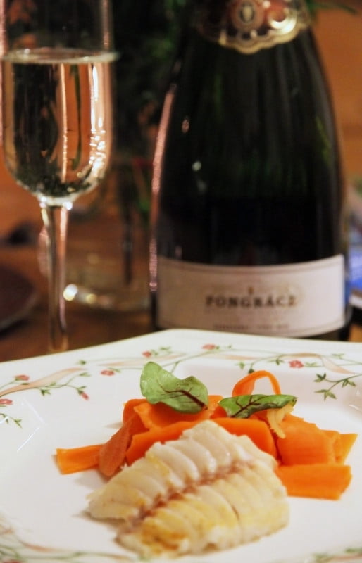 Kuhaa_ja_porkkanasalaattia_2