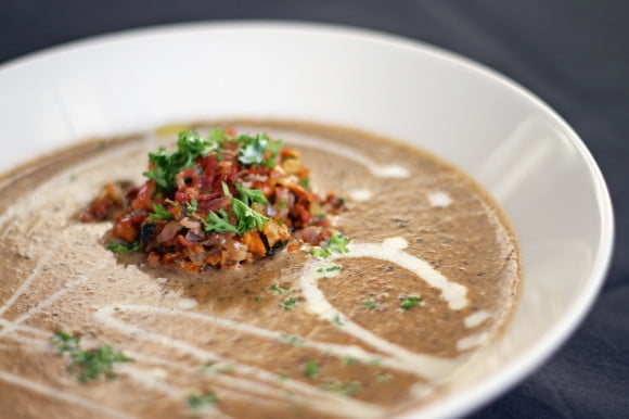 suppilovahvero-kantarellikeitto_2