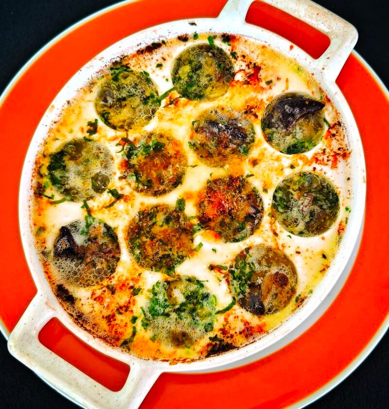 Parmesaani-valkosipulietanat