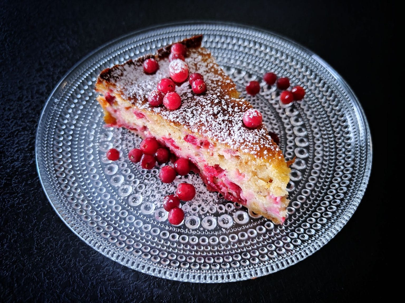 helppo-ja-herkullinen-piparkakku-puolukkapiirakka-aromipaja